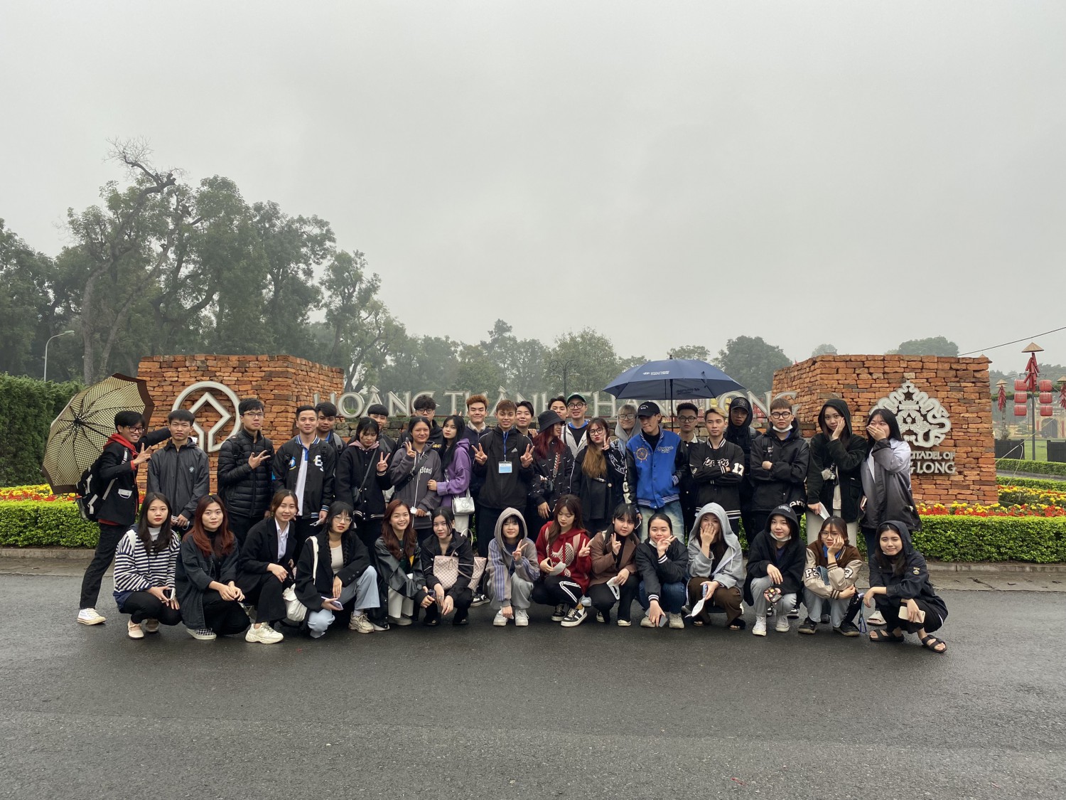 15A1   Hoàng thành 1