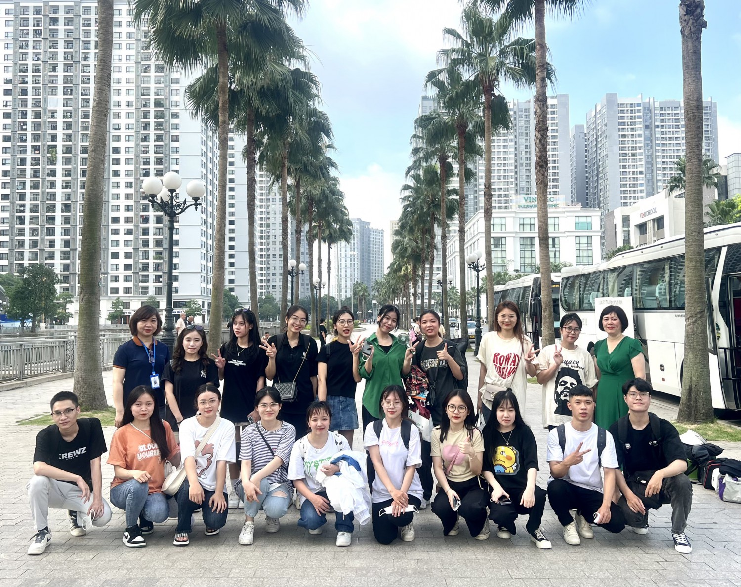 Mùa hè bổ ích của sinh viên K14 FTH Uneti