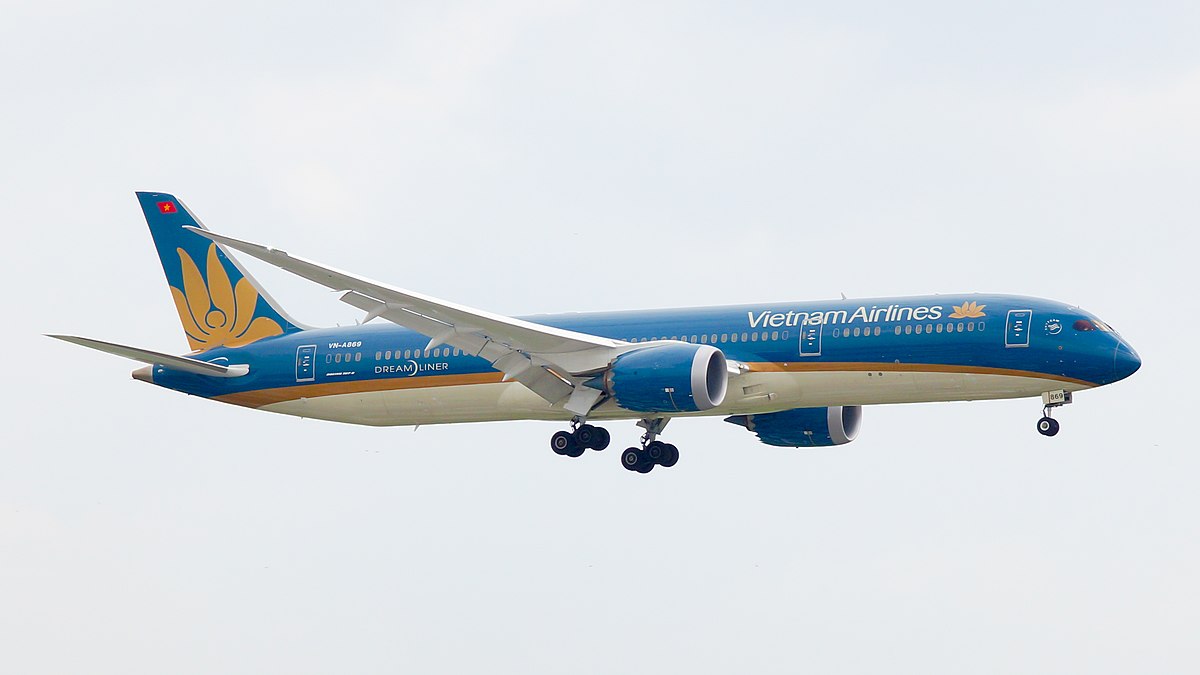 Vietnam Airlines Boeing 787 9 VN A869 SGN 10022017